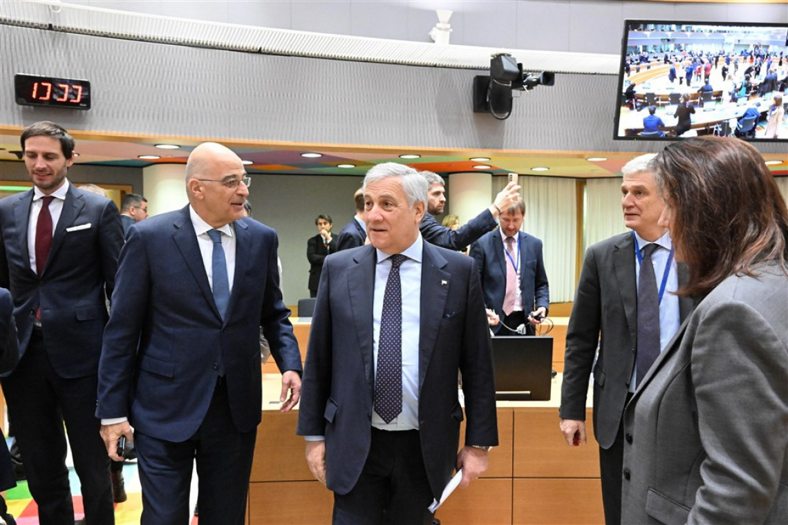 EU z novimi sankcijami proti Iranu zaradi zatiranja protestov in pošiljanja dronov Rusiji
