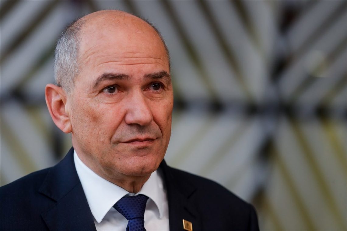 Na celjskem sodišču začetek sojenja v tožbi Veselinoviča zoper Janšo