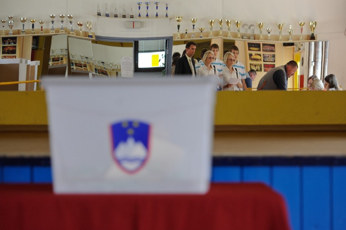 Nacionalni svet za kulturo zavrača referendum o zakonu za umetniške pokojnine
