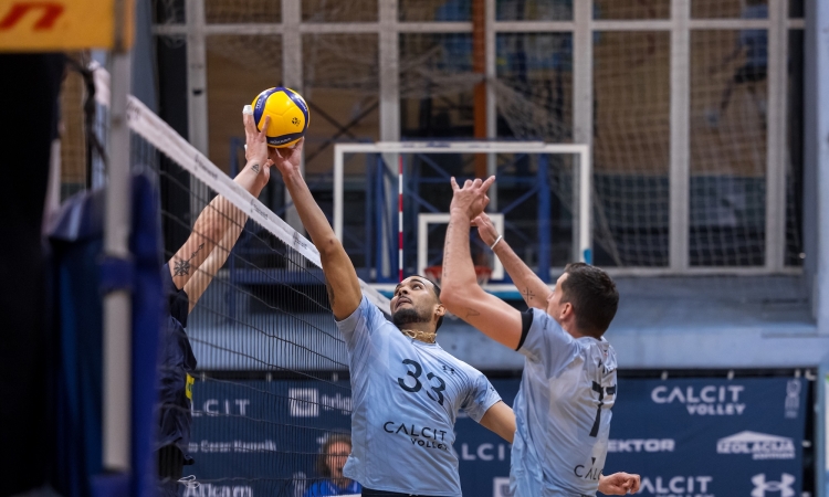 Kamničani suvereno do prve četrtfinalne zmage