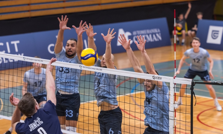 Odbojkarji Calcit Volleyja bodo v Kranju lovili polfinale