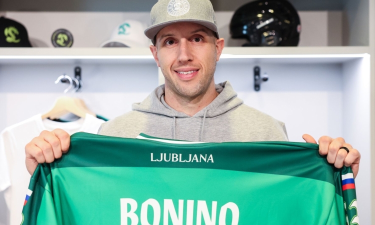 Nick Bonino ostaja pri Olimpiji tudi v sezoni 2025/26