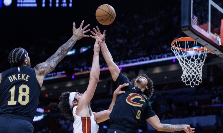 Cleveland s 4:0 v zmagah izločil Miami