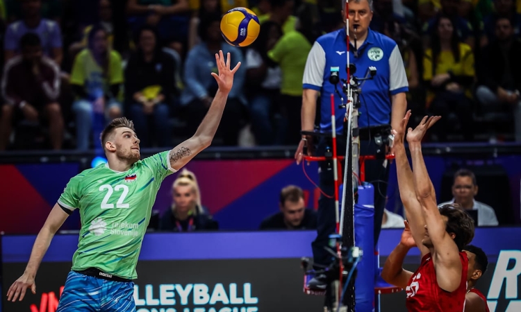 Prvi poraz slovenskih odbojkarjev v ligi narodov