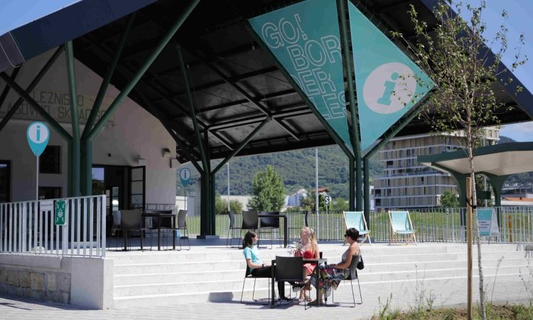V Novi Gorici odpirajo prvo brezmejno kavarno