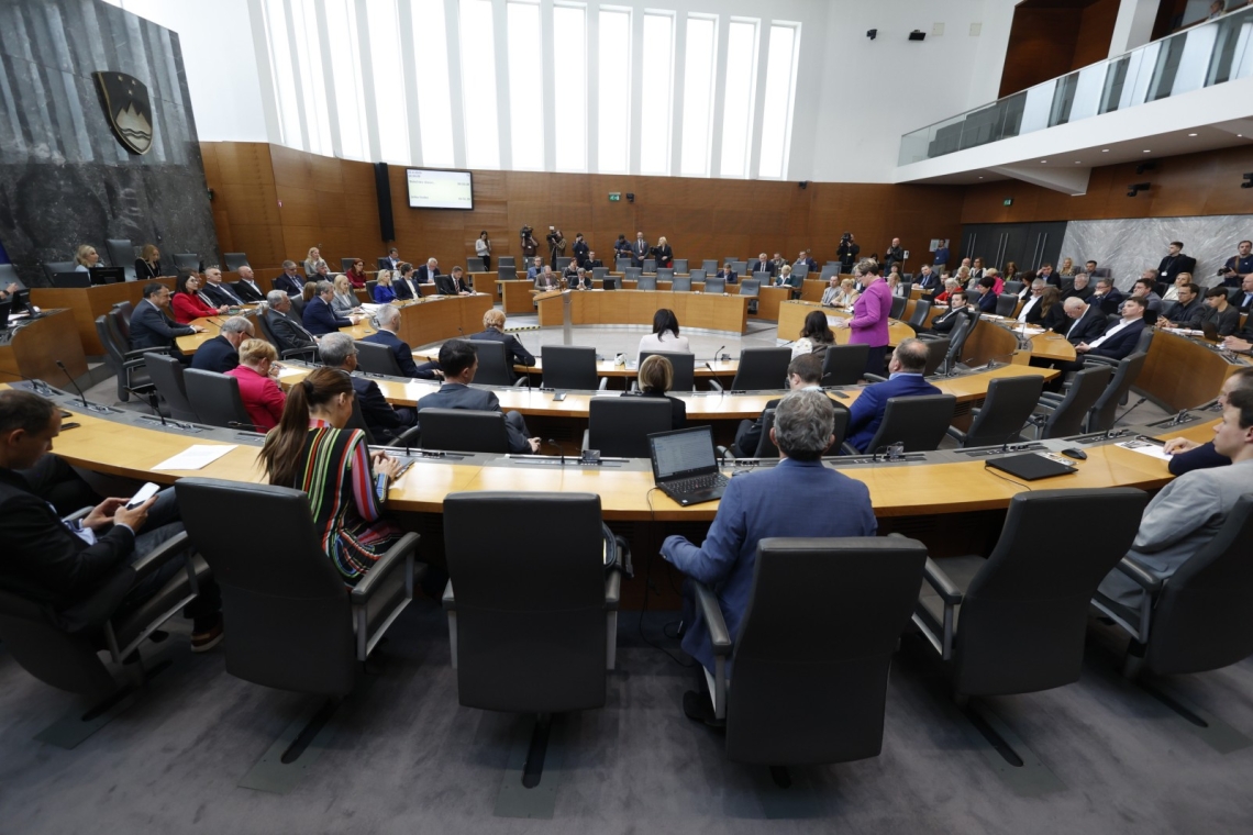 DZ potrdil Zakon o gostinstvu z omejitvijo kratkoročnega oddajanja stanovanj