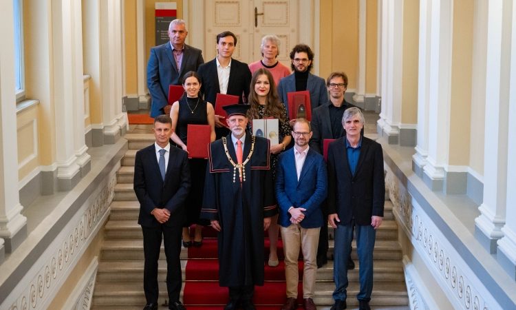 Na Univerzi v Ljubljani podelili nagrade dr. Uroša Seljaka za najboljše študentske znanstvene objave