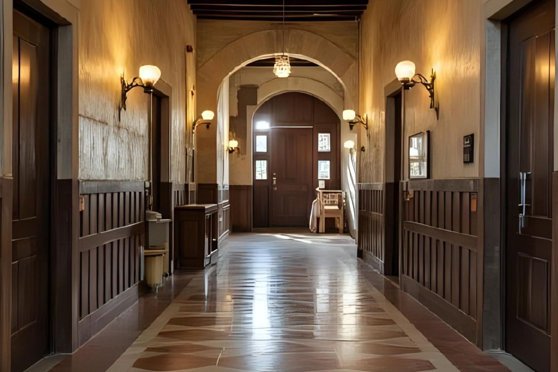 Od čajev z vinom do paracetamola: kako smo zdravili prehlad nekoč in danes