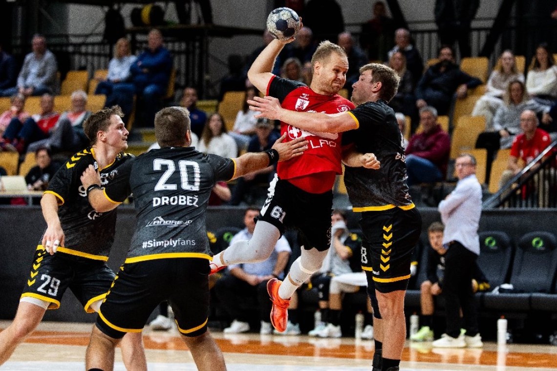 Slovan ostaja na vrhu, Trimo izenačen, Krka tretja po petem krogu Lige NLB