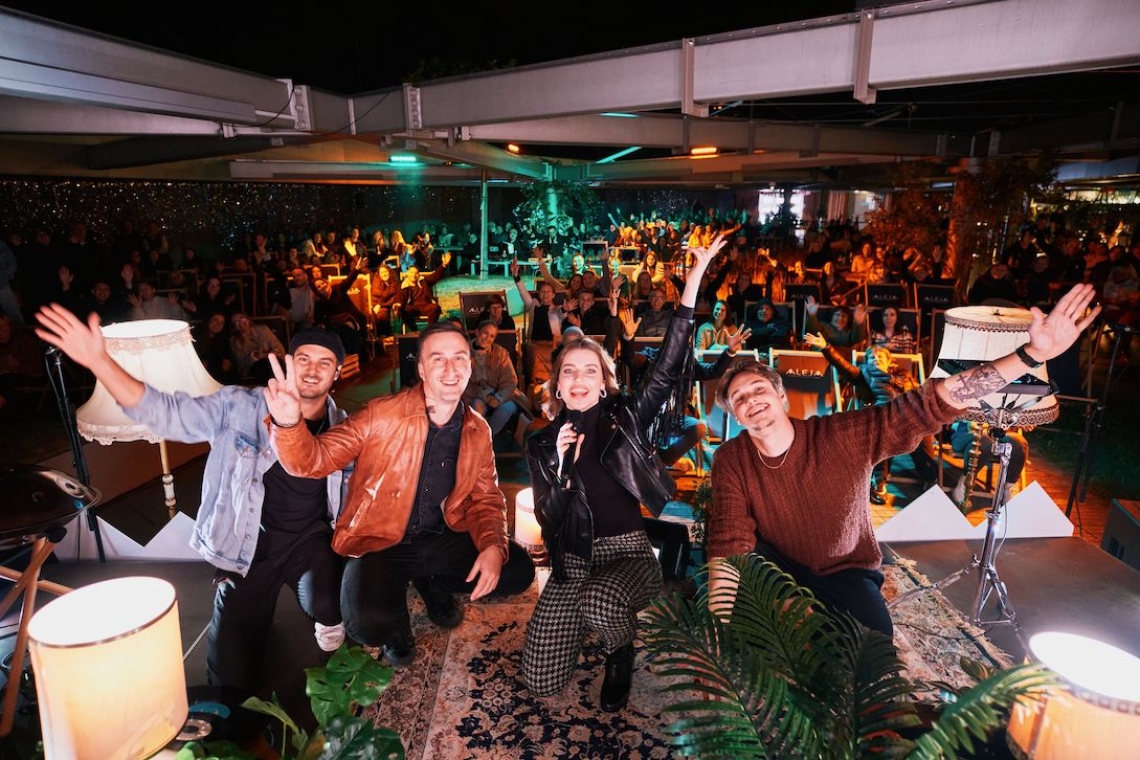 Aleja Sky sklenila peto sezono poletnih koncertov z nastopom Maje Keuc