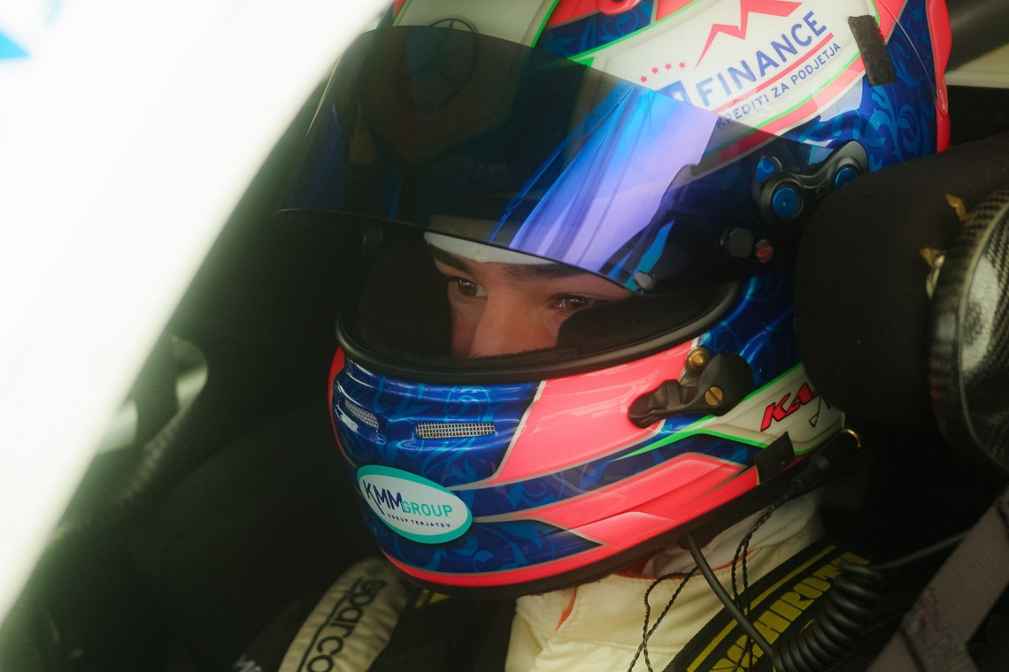 Mark Kastelic uspešno zaključil sezono evropskega prvenstva GT v Barceloni