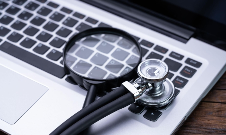 Umetna inteligenca napoveduje bolezni: Odkrivanje patologij, še preden se pojavijo simptomi