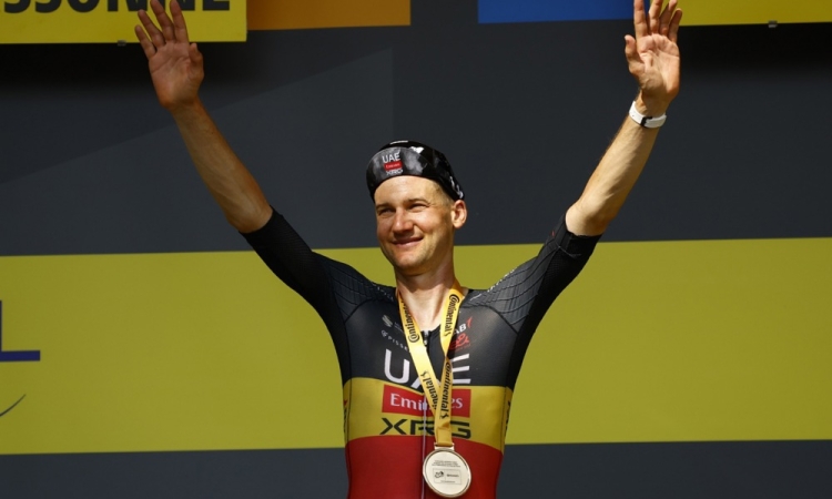 Wellens ob Pogačarju še dve sezoni