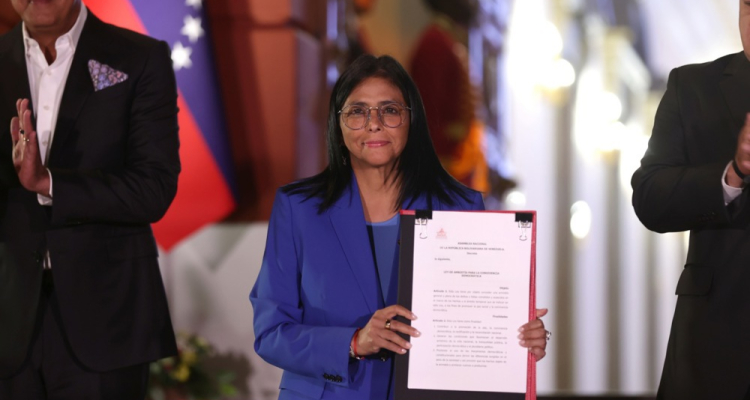 Začasna predsednica Venezuele razglasila zakon o splošni amnestiji