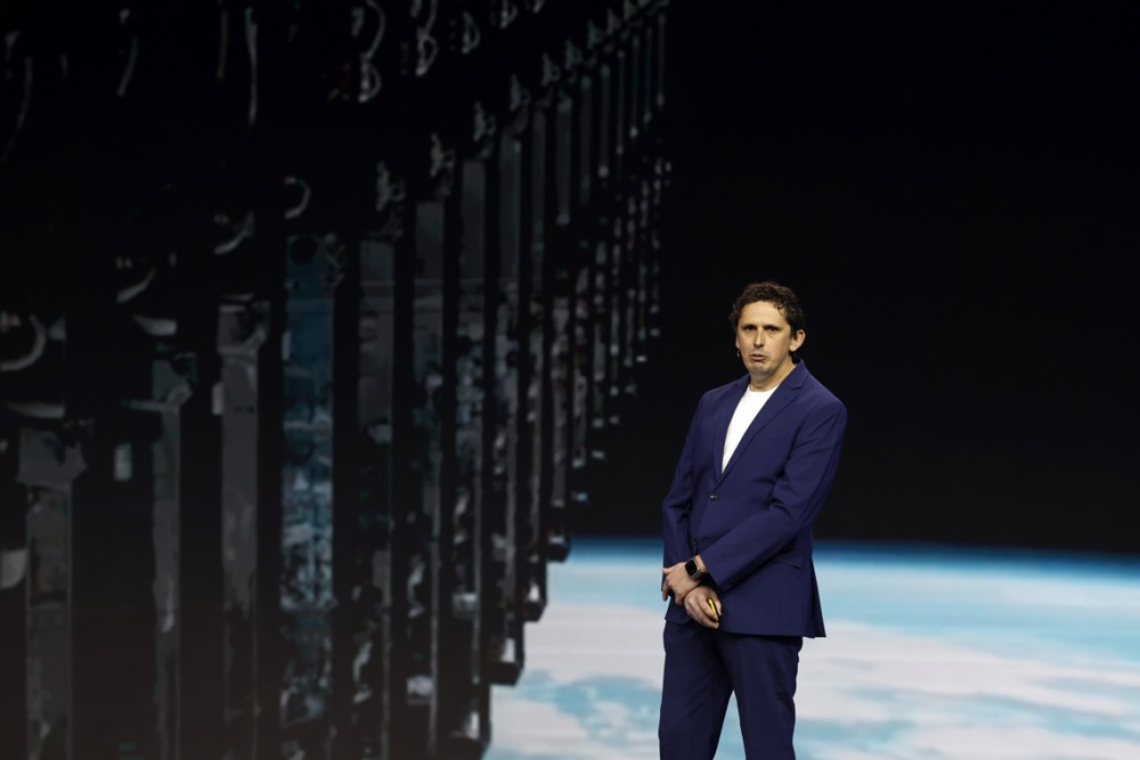 Starlink napoveduje satelite za neposredno povezavo z mobilnimi telefoni