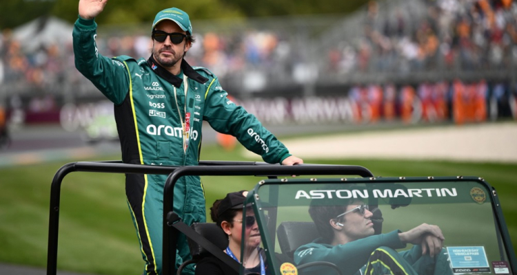 Nekdanji prvak formule 1 Alonso pri 44 letih prvič oče