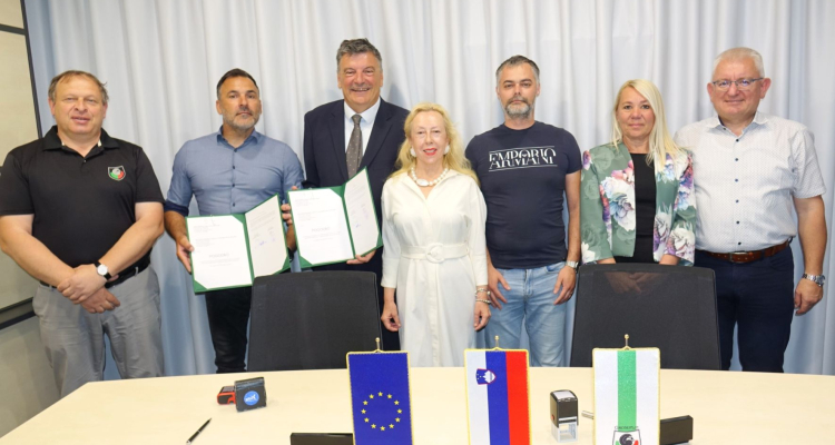 Grosuplje z novo nadzidavo zdravstvenega doma in urgentnim centrom