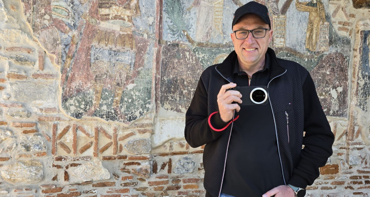 Peter Irman: Kralj detajlov v rokah fotografa